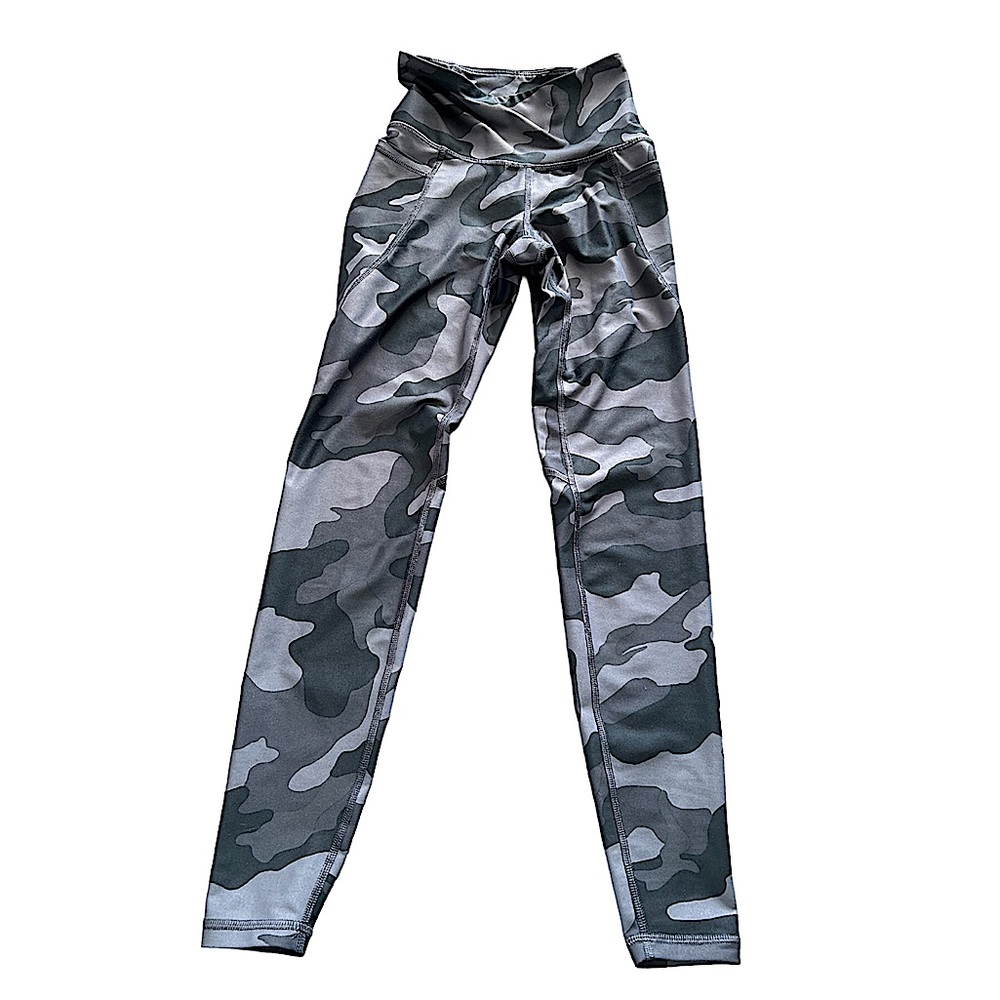 Old Navy Active Powersoft XS Camo Yoga Pants